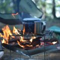 日本におけるキャンプ文化の歴史と現代的な変化について