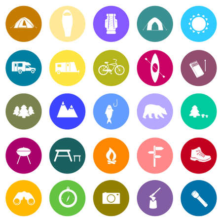 夏:高温多湿と虫対策に適したウェア