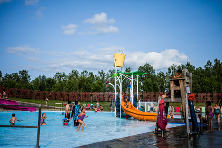 水場が遠いキャンプ場で役立つ携帯用シンク・ウォータータンクの便利グッズ特集